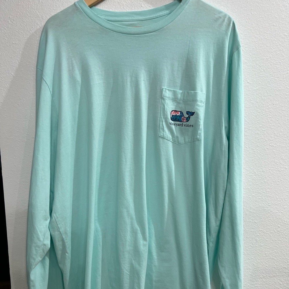 Mens Vinyard vines shirt brand new!